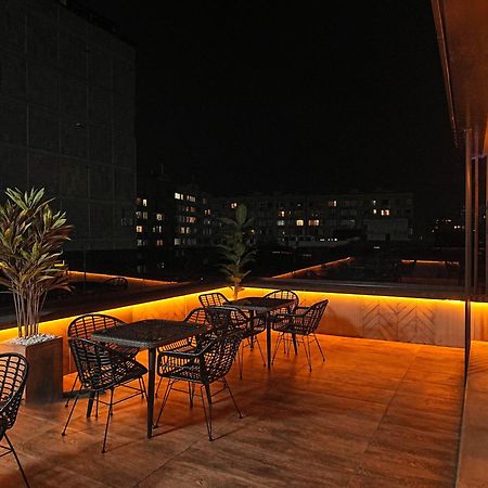 Revive Boutique Hotel Yerevan Exterior foto