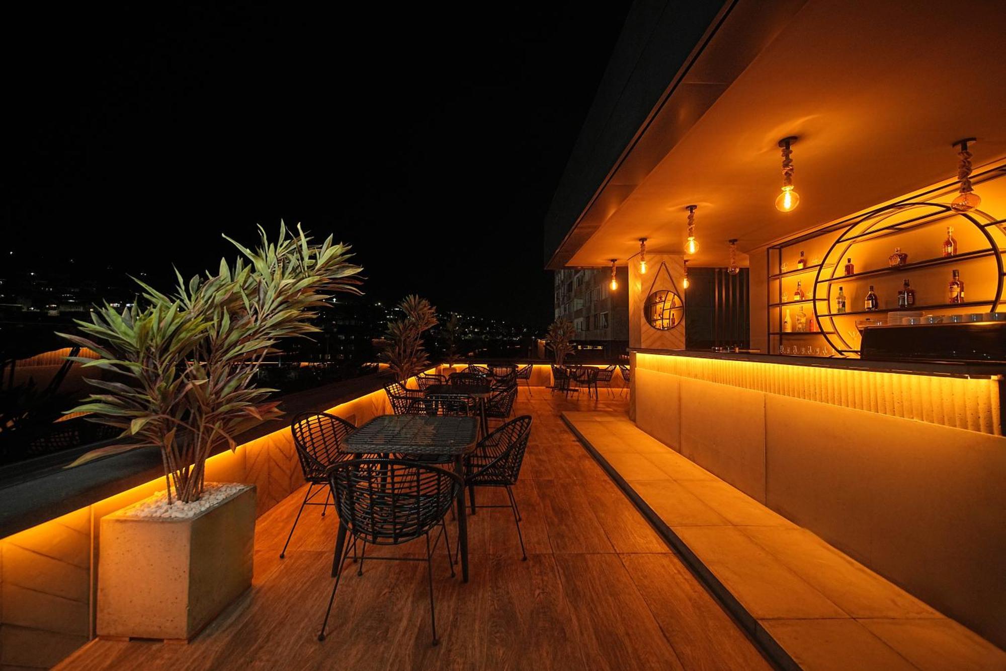 Revive Boutique Hotel Yerevan Exterior foto