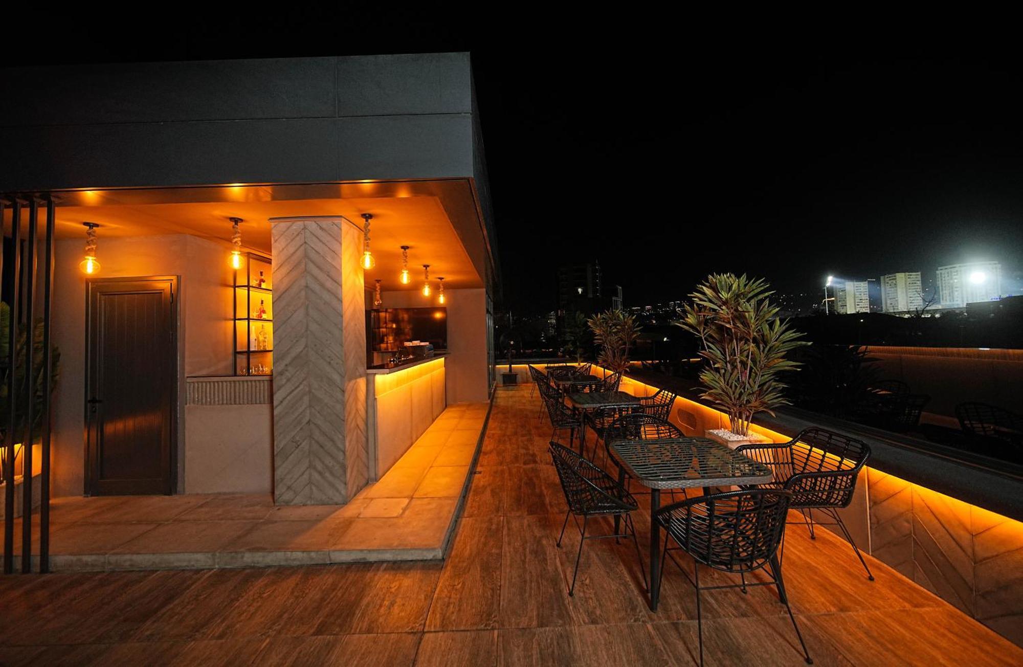 Revive Boutique Hotel Yerevan Exterior foto
